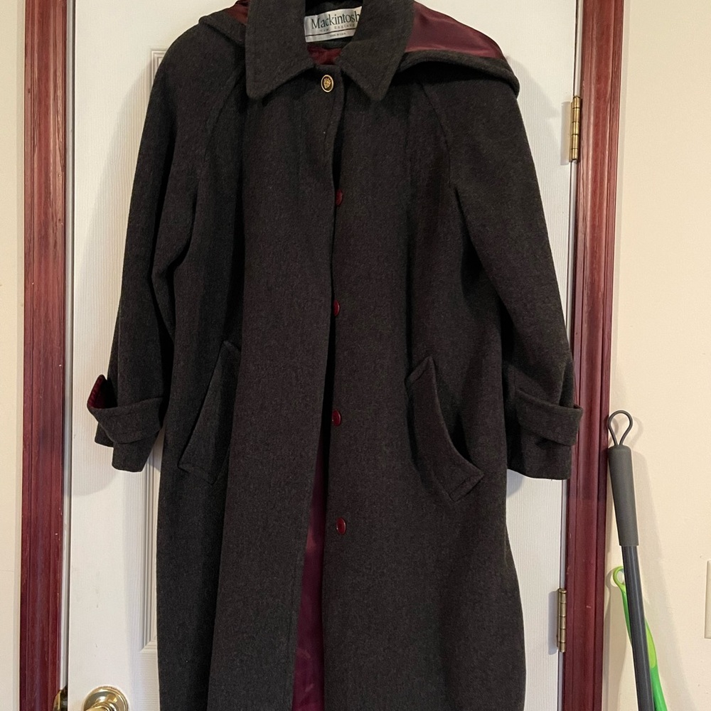 Grey Woman’s Wool Trench